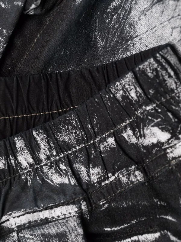 Rick Owens Pantalon Mastodon à Poches Cargo 119 MILK/BLACK 9 Rick Owens Pantalon Mastodon à Poches Cargo 119 MILK/BLACK – Image 7