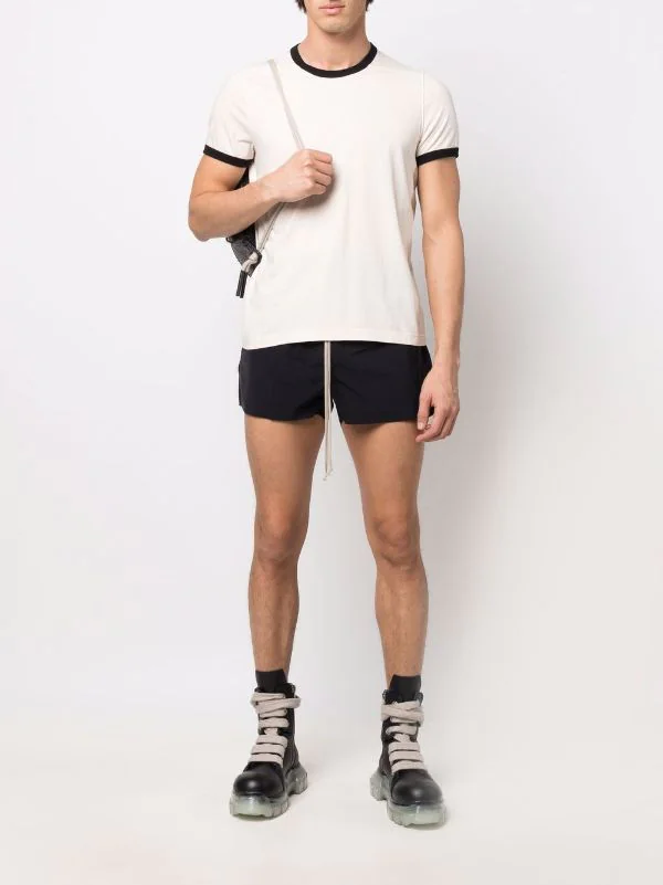 ( Nouvelle Collection ) Rick Owens T-shirt à Bords Contrastants 2109 NATURAL/BLACK 4 ( Nouvelle Collection ) Rick Owens T-shirt à Bords Contrastants 2109 NATURAL/BLACK – Image 2