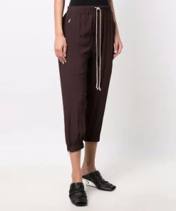 ( Nouvelle Collection ) Rick Owens 64 OXBLOOD Pantalon De Jogging à Coupe Courte Femme 11 ( Nouvelle Collection ) Rick Owens 64 OXBLOOD Pantalon De Jogging à Coupe Courte Femme -Rick Owens Soldes 17718730 38410654 600