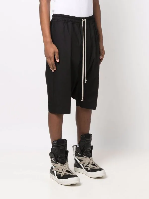 ( Positively Conscious ) Rick Owens Short Sarouel à Lien De Resserrage 09 BLACK 5 ( Positively Conscious ) Rick Owens Short Sarouel à Lien De Resserrage 09 BLACK – Image 3